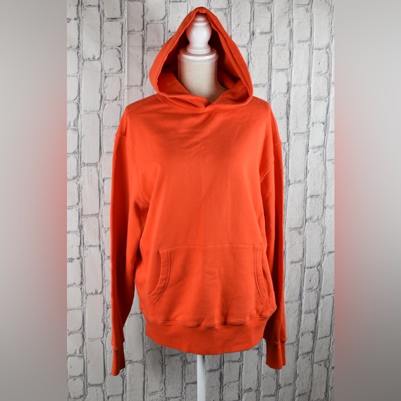 Old Navy Tops - Womens Old Navy M Solid Red  Hoodie NWOT 88% Cotton Long Sleeve Pockets